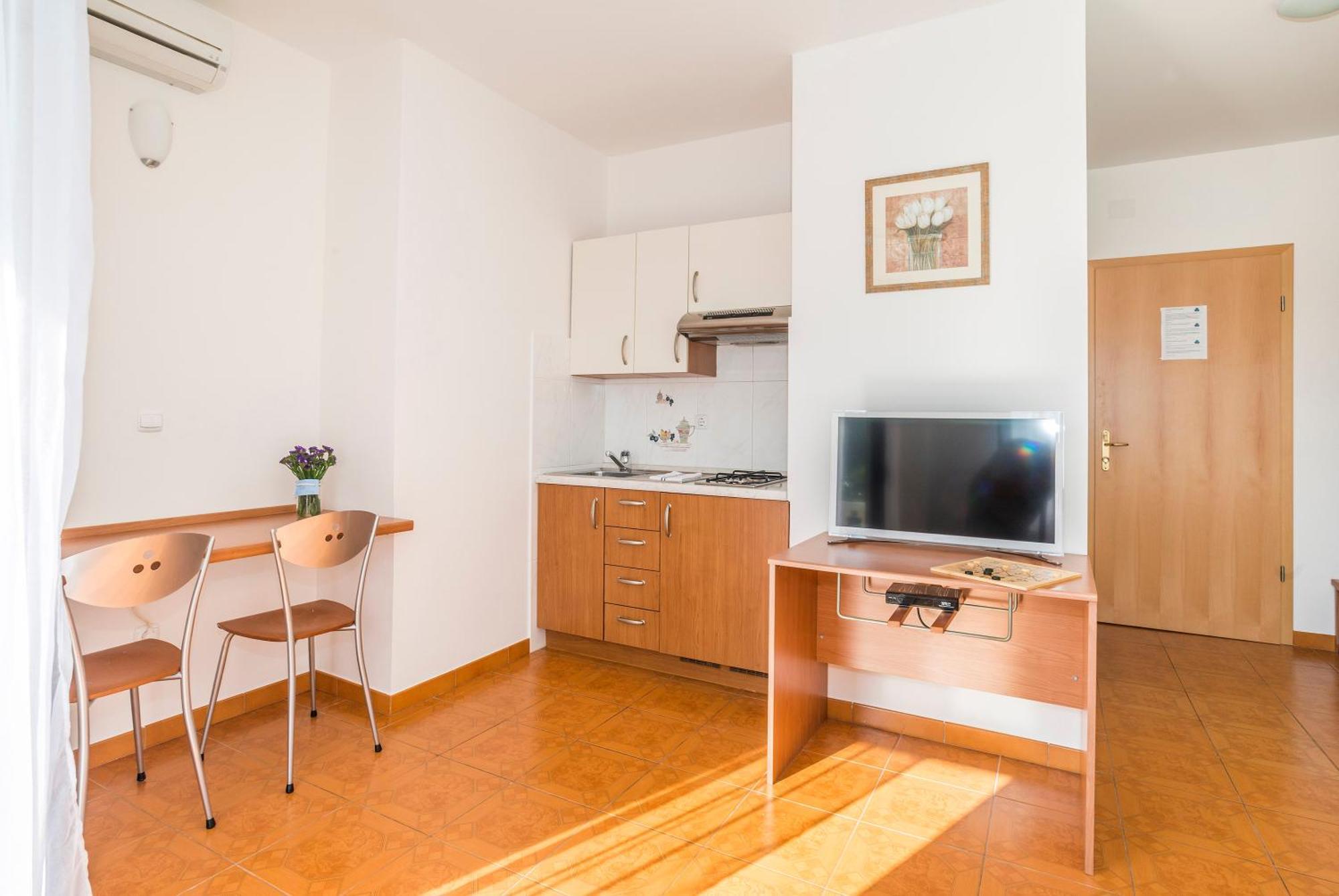 Apartments Vienna Замбратия Екстериор снимка